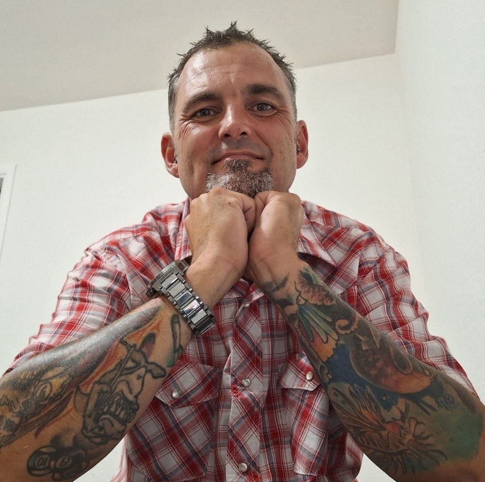 Meet your Posher, Mike